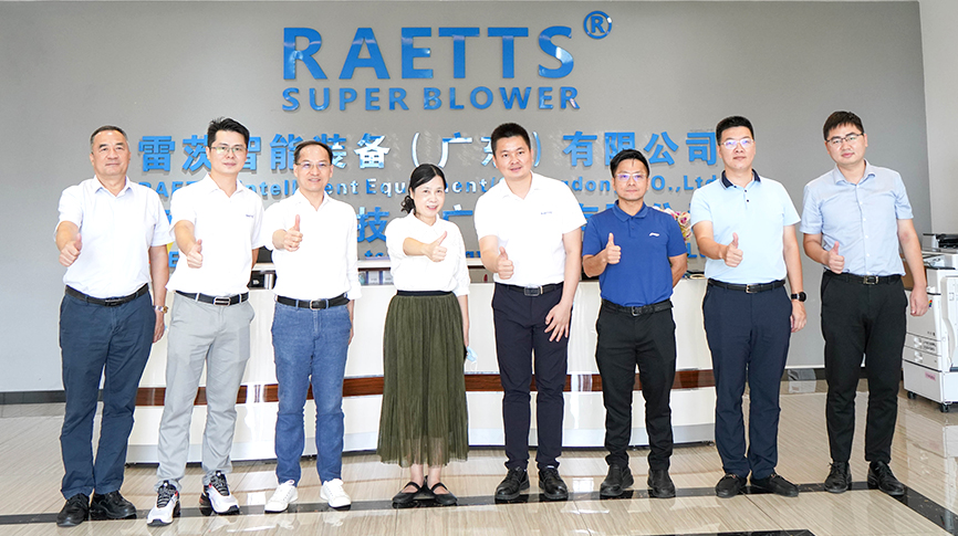 寮步鎮黨委書記趙智佳等領導蒞臨hth网页版在线登录入口參觀考察
