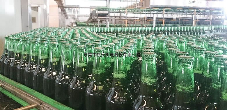雪花啤酒貼標流水線除水幹燥
