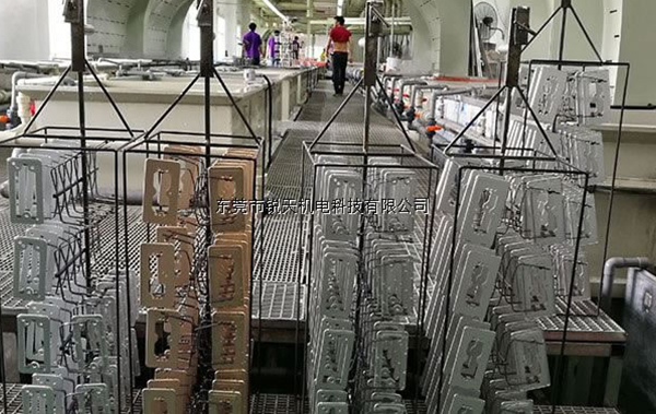 手機殼氧化幹燥專(zhuan) 用風刀幹燥係統 